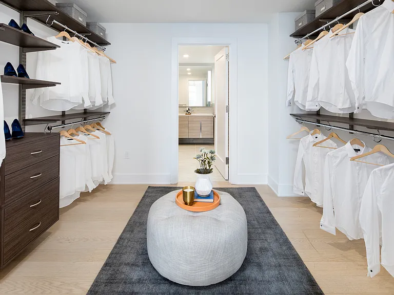 2BR E Closet