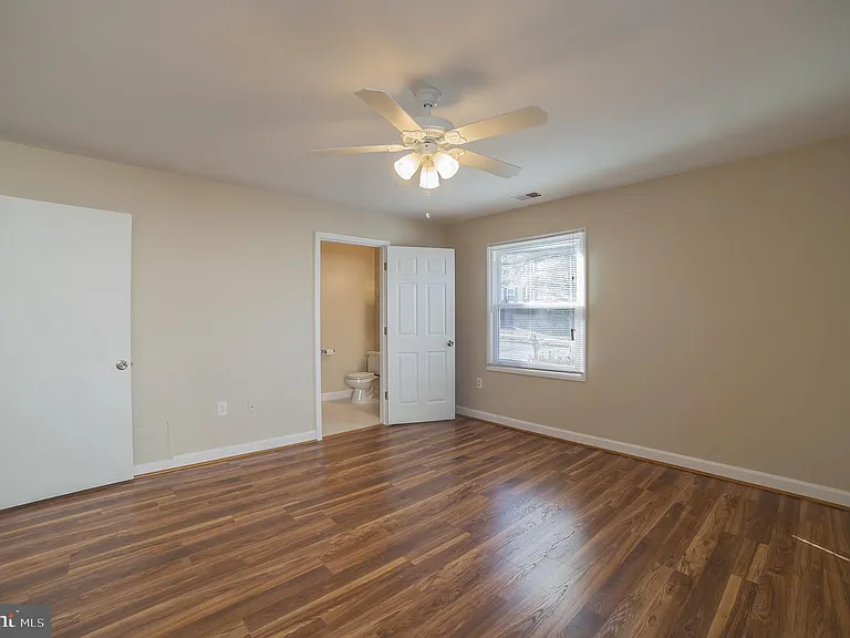 2090 Jason Ct — Photo 30