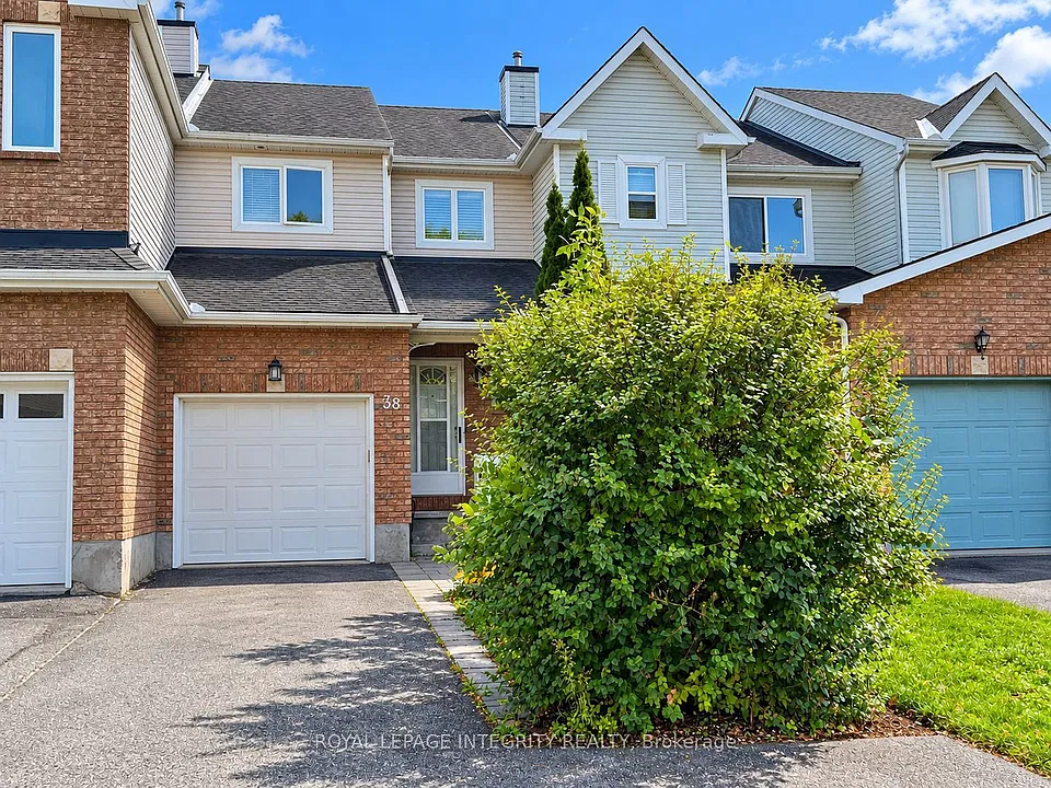 38 Redpath Dr