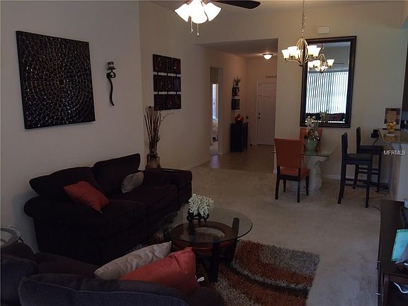 3rd image of 3731 Briar Run Dr