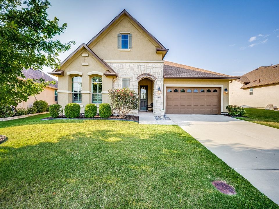 1st image of 9629 Lindenwood Trl