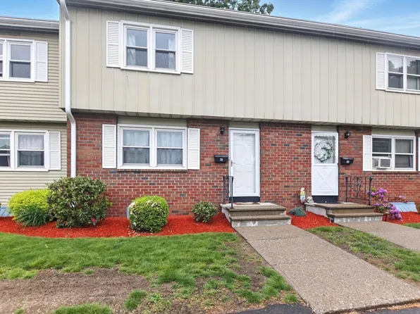 78 Yorktown Ct Unit 78, Chicopee, MA 01020
