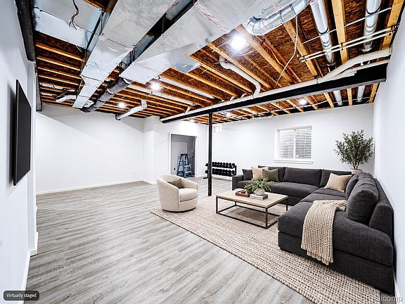 5th image of 3551 7th St