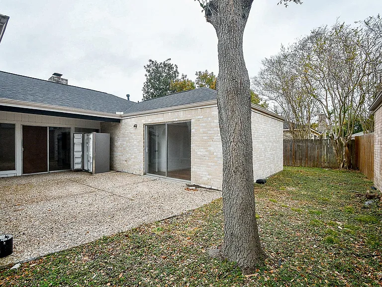 7822 Albin Ln — Photo 20