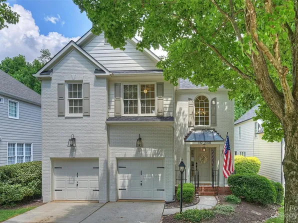 2108 Sablewood Dr, Charlotte, NC 28205