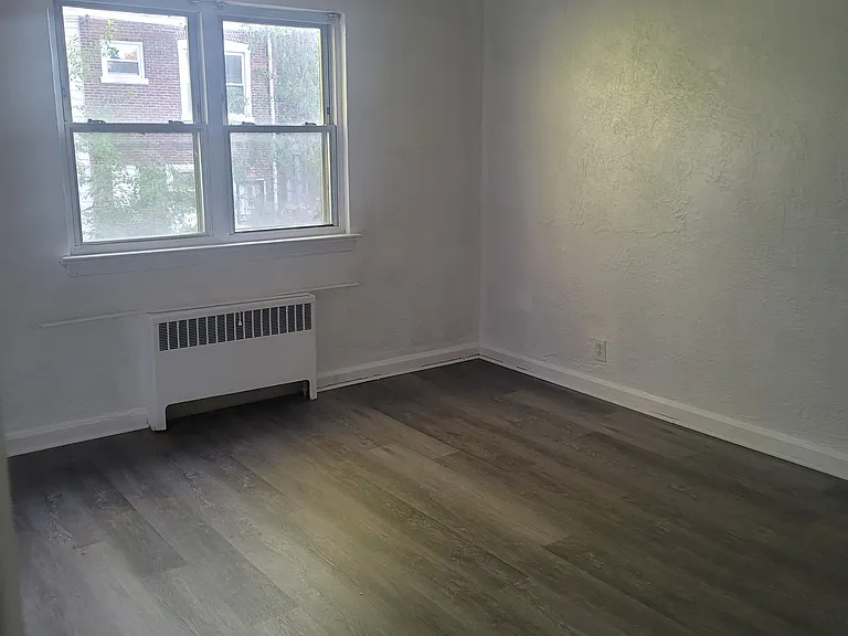 6135 1/2 Old York Rd #B — Photo 9