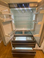 Rented by R New York