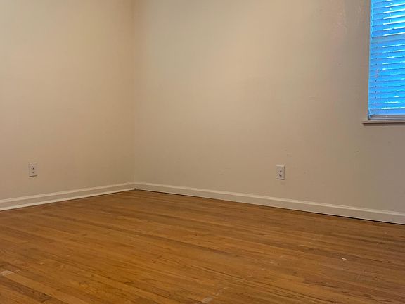 4th image of 502 Dublin Dr