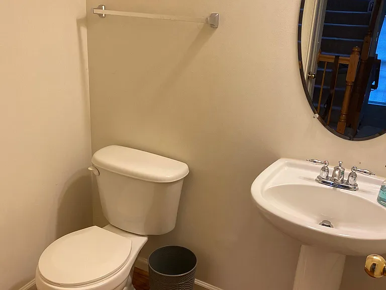 4469 Beacon Grove Cir #B — Photo 13