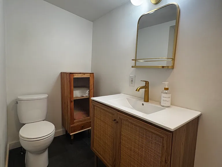 12 Hunter St — Photo 5