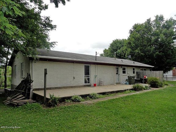 4th image of 776 Highland Ave