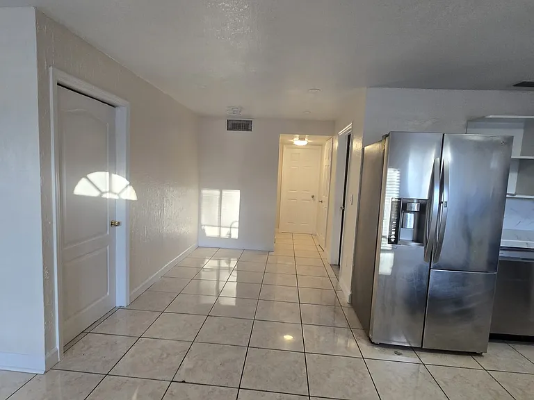 28021 SW 142nd Ct #28021 — Photo 5