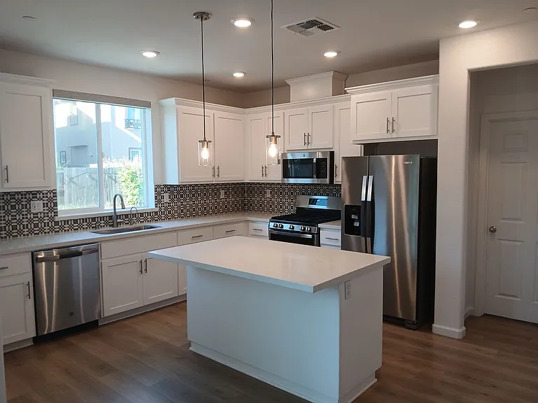 938 Fruit Stand Cir — Photo 4