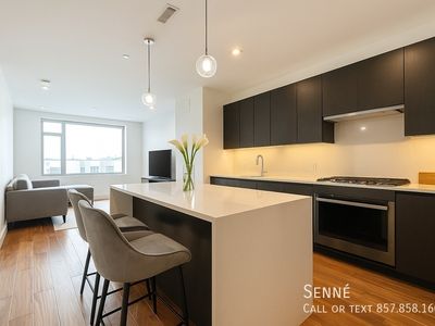 99 Sumner St PH 606, Boston, MA, 02128