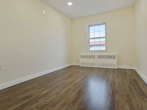 5th image of 1240 Bedford Ave APT 5B