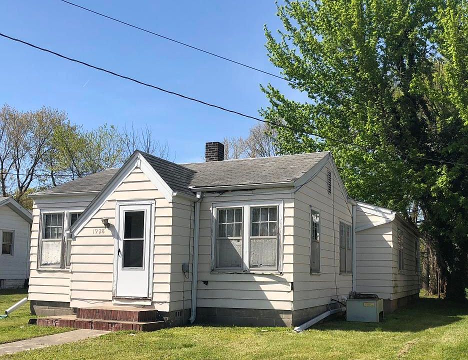 1st image of 1928 Illinois Ave