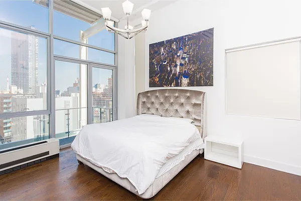 Rented by Chase Global Realty Corp | media 12