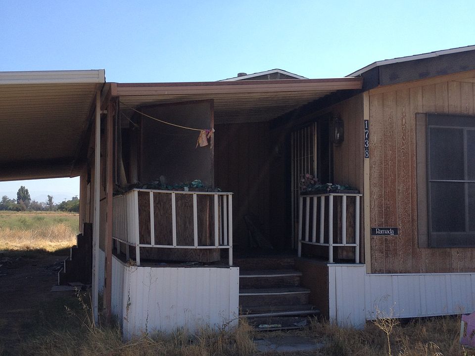 2nd image of 1671 N McCall Ave