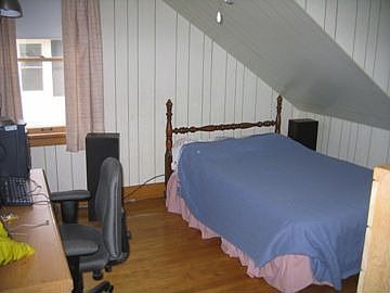 4th image of 26 Fonddulac Ave