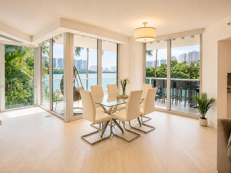 3370 Hidden Bay Dr #213 — Photo 5