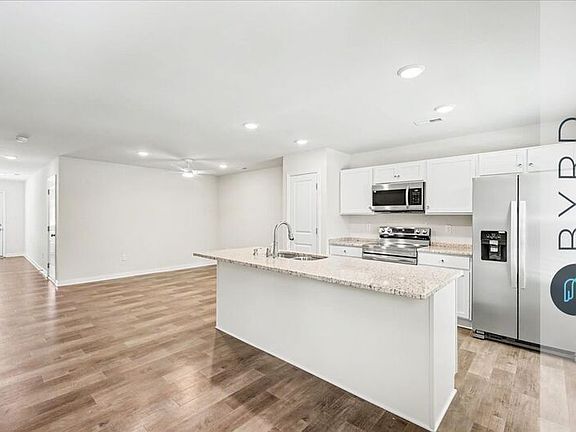 3rd image of 14655 Hancock Towns Dr