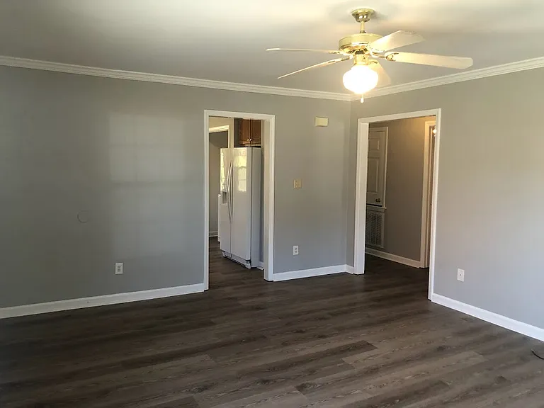 117 Feather Dr — Photo 4