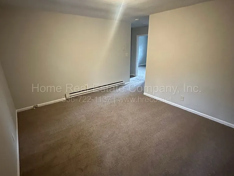 151 Westdale Ave #F — Photo 2