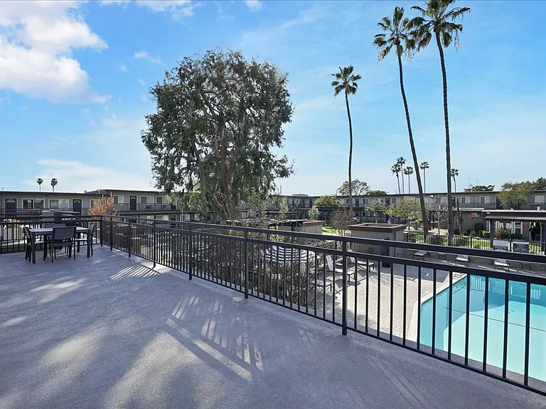 Tierra Palms Apartment Homes — Photo 32