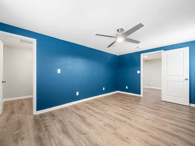 2128 Mark Trl — Photo 38