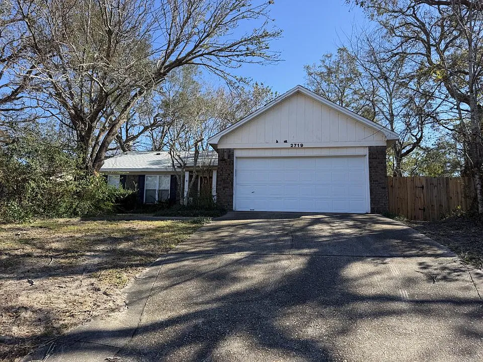 2719 Sanibel Pl