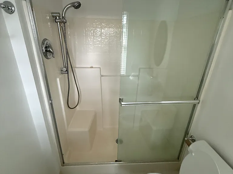 2257 White Chapel Ct — Photo 2