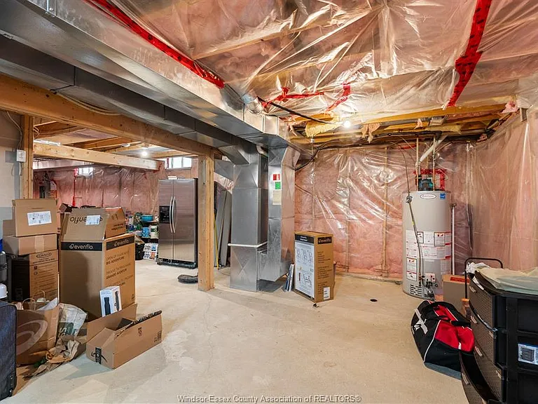 1376 Lakeview Ave — Photo 38