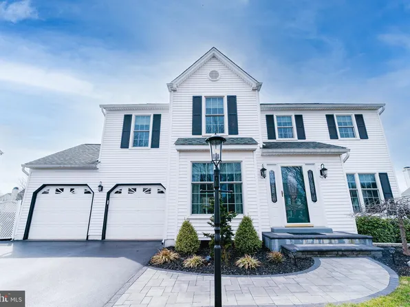 16 Old Dutch Way, Harleysville, PA 19438