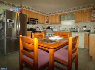 32 Altamawr Ave, Lawrenceville, NJ 08648