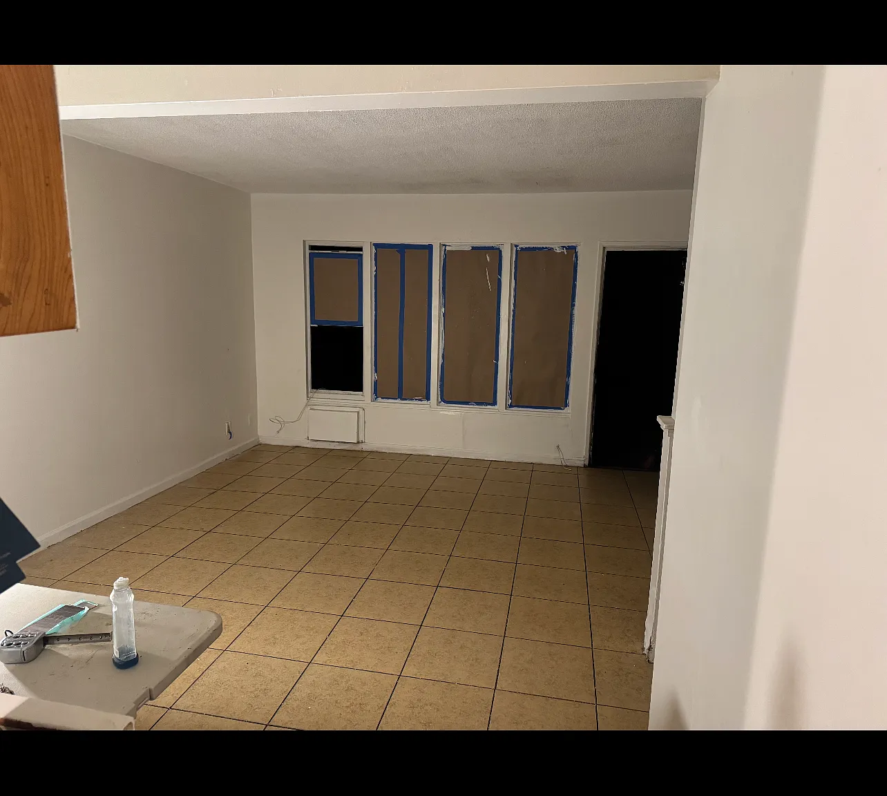 2 bed, 985 sqft, $2,570 — Photo 1
