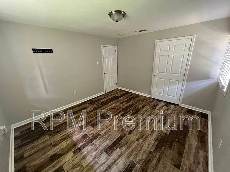 3337 Coolidge St — Photo 24