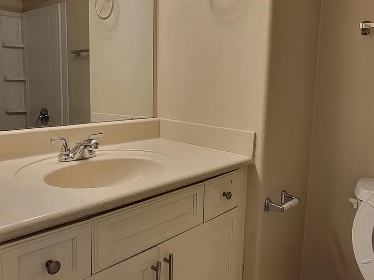 Secondary Bedroom Bath