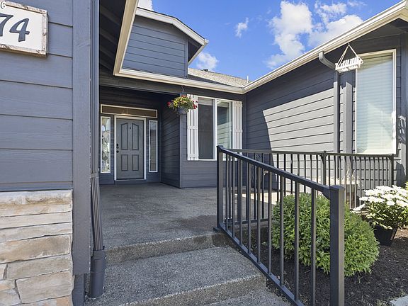 4th image of 874 Meadow Dr