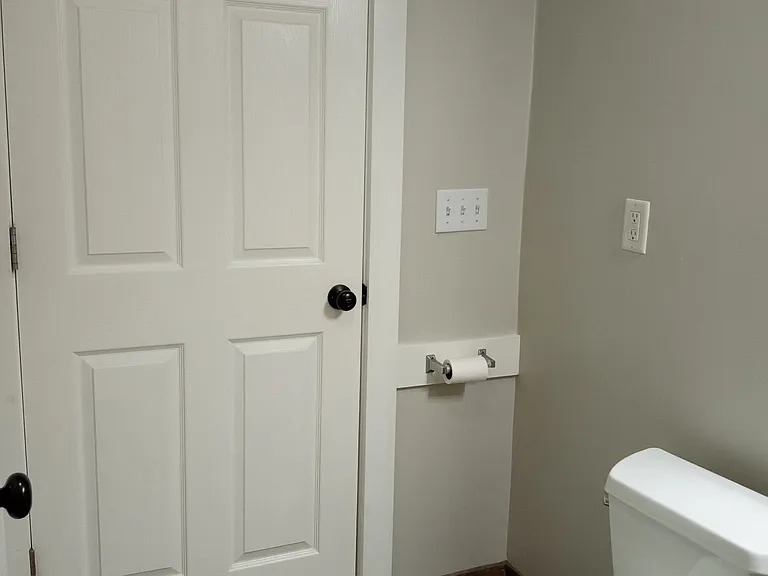 28246 Main St #1 — Photo 10