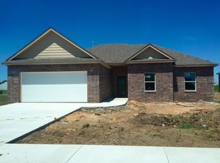 125 W 135th St N, Skiatook, OK 74070