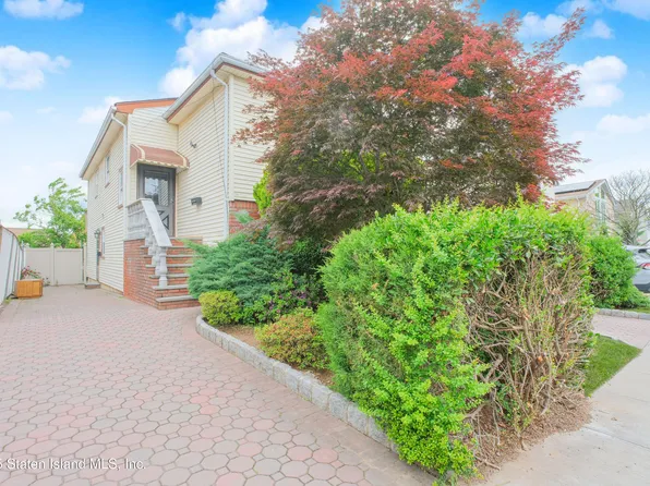 31 Tynan St, Staten Island, NY 10312