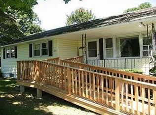 53A Elizabeth St #A, Kent, CT 06757