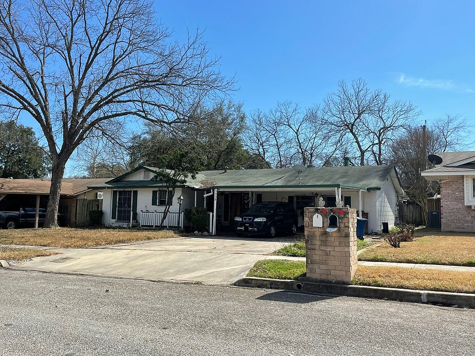 1st image of 5930 Deer Horn Dr
