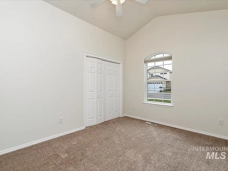 806 S Gray Eagle Way — Photo 19