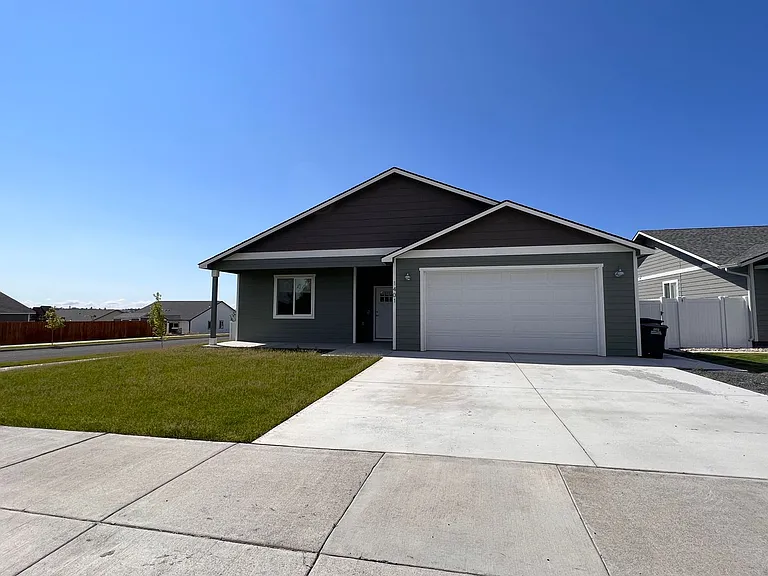 1401 W Bonneville St — Photo 1