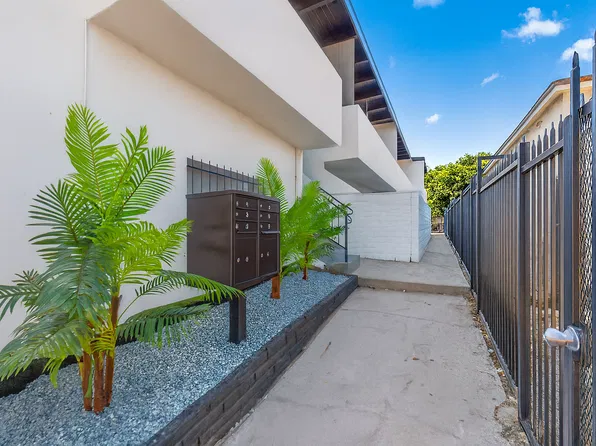 Renovated Units in Prime Palms/Mar Vista