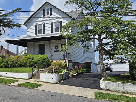 2nd image of 41 N High St #2