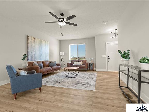 4th image of 21058 Alex Ave