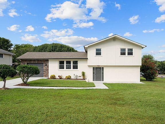 3rd image of 501 Rural Hill Rd