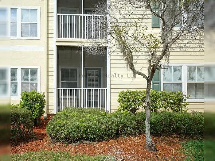 18425 Bridle Club Dr — Photo 1